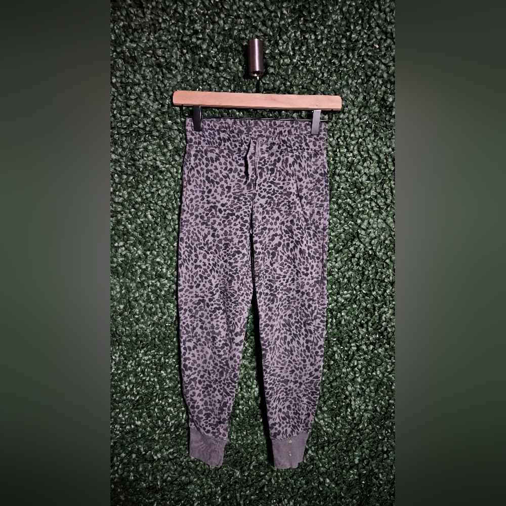 Leopard Print Hoodie and Jogger Set - Picture 3 of 5